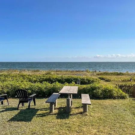 Beautiful In With Wifi Holiday home